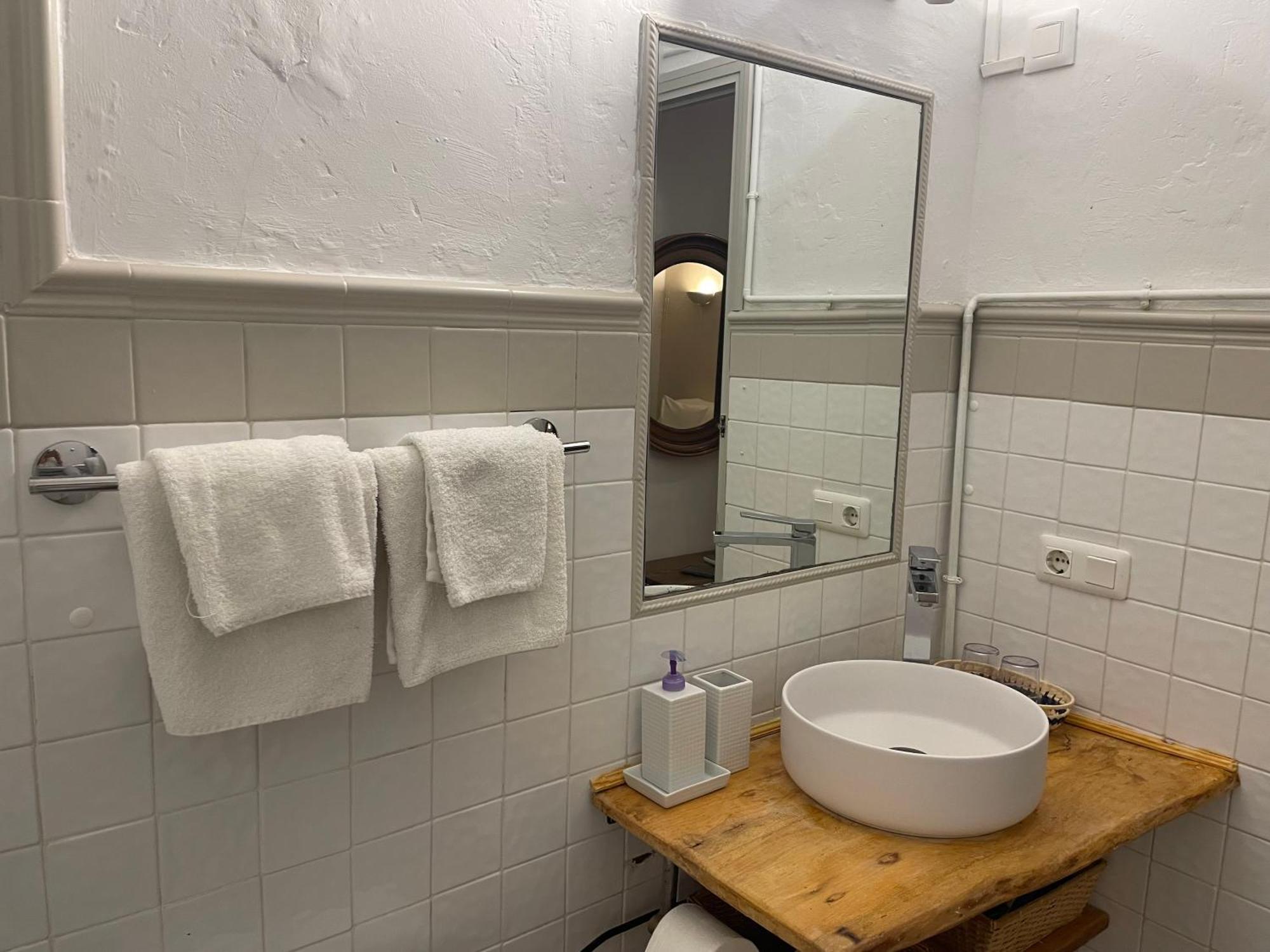Sa Plana Petit Hotel Эстелленкс Экстерьер фото